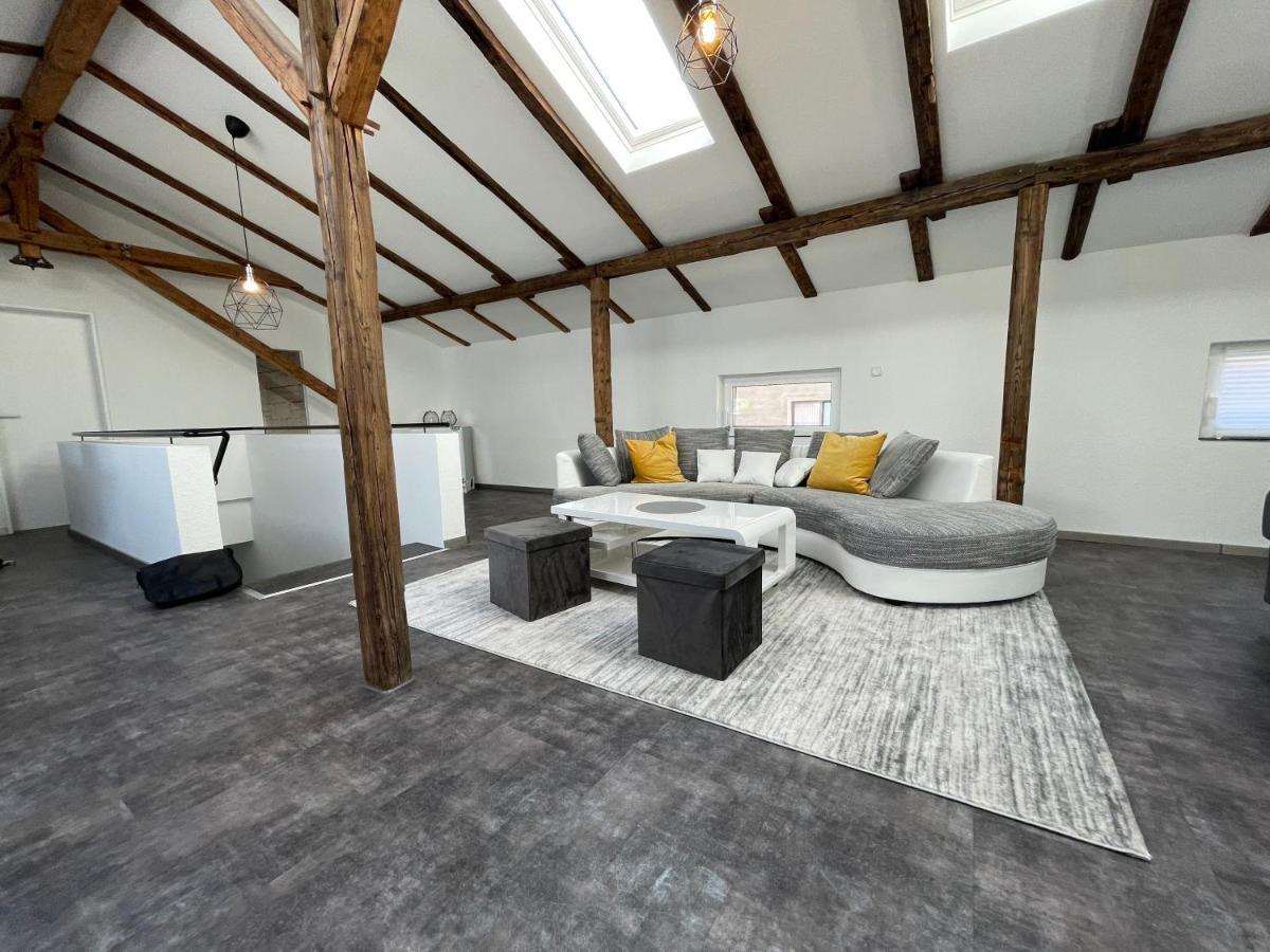 Gleis 13 - The Loft Im Ehemaligen Lokschuppen Apartment Bueckeburg Bagian luar foto